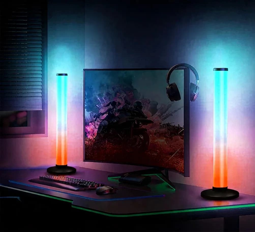 360-graders RGB lydreagerende skrivebordslampe med app- og fjernkontroll