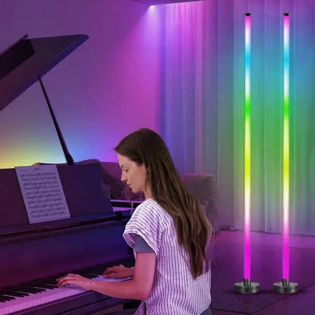 RGB gulvlampe med musikk-synk, 360° glød, app-kontroll for gaming