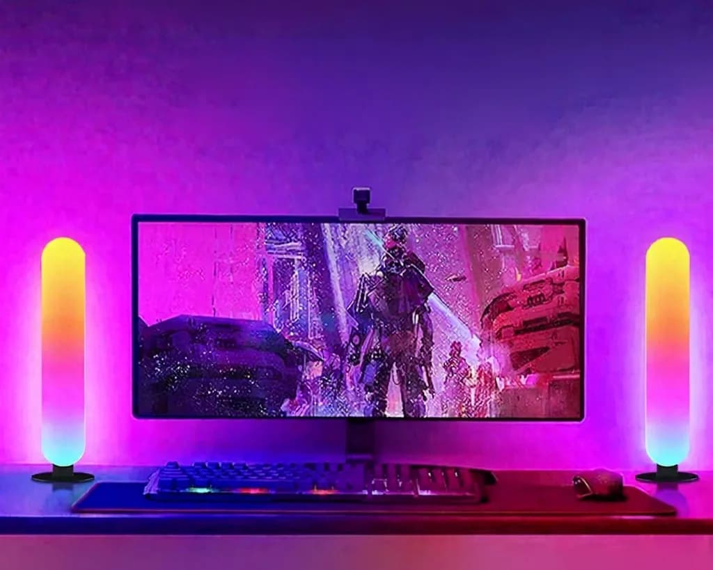 RGB LED-omgivelseslys med Bluetooth-musikksynkronisering og app-styring