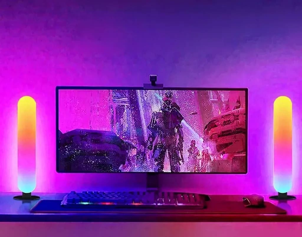 RGB LED-omgivelseslys med Bluetooth-musikksynkronisering og app-styring